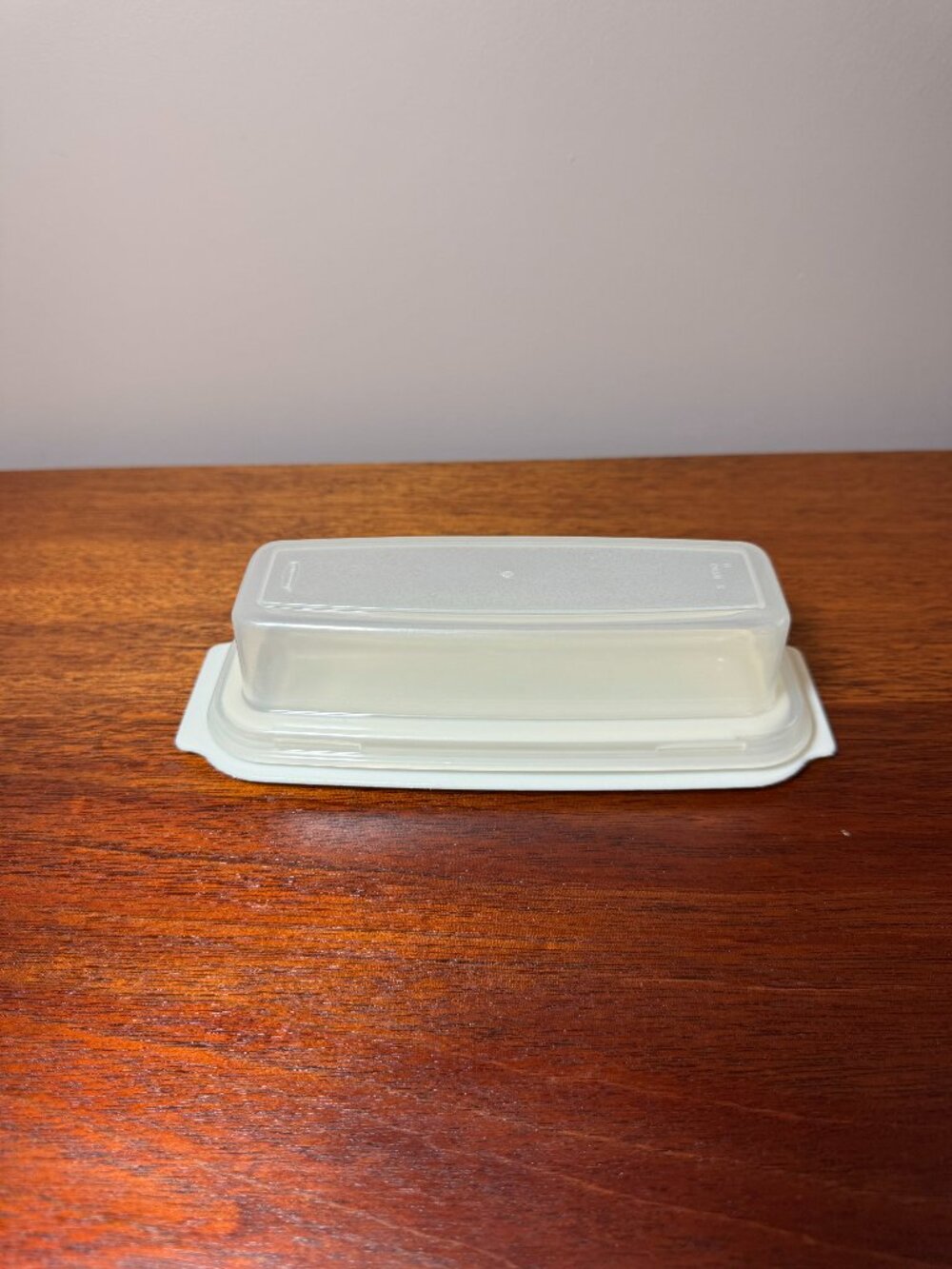Rubbermaid Servin' Saver Butter Dish Keeper Storage Container - Almond Base